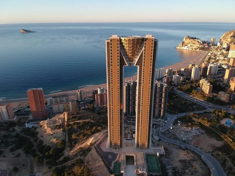 Gebäude am Meer in Benidorm